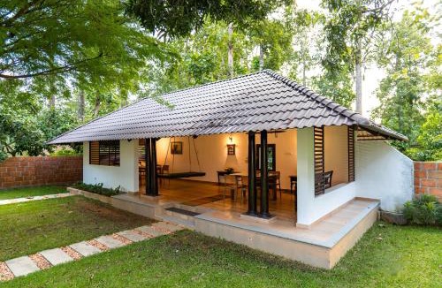 Kothamangalam Villa | ELIVAAS Tales By Tamarind 200 Year-Old 3 BHK Forest Villa with Pvt Pool, Garden, Gazebo, Backyard & Open-Air Shower Courtyard