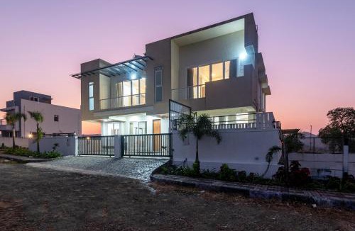 Igatpuri Villa | ELivaas White House 3 BHK Villa With panoramic Hill Views, Glass Room, Outdoor Pool & Dam nearby