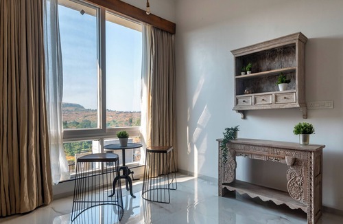 Igatpuri Villa | ELIVAAS White House 7BHK Villa