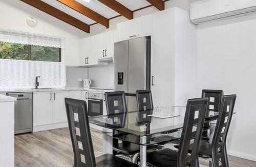 Jindabyne House | Eliza Lee 3 - 3BR Apartment l Air-Con l WiFi l Double Garage