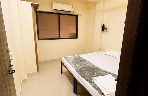 Ujjain Hotel | Elora Hotel