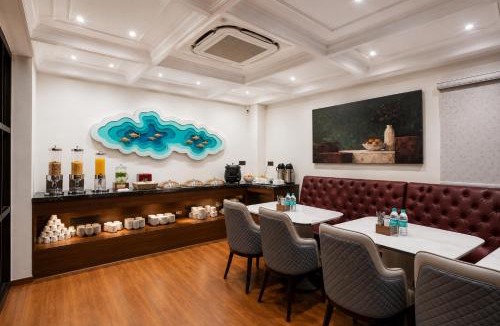 Khattalwada Hotel | ELYSIUM Premier Suites Hitec City