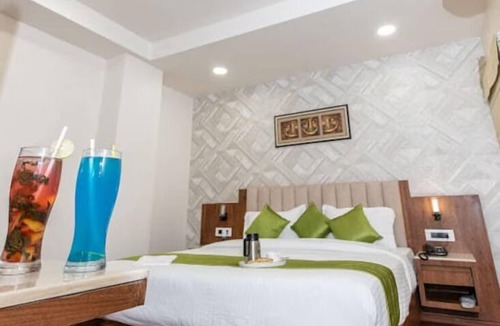 Bhopal Hotel | Emerald Inn