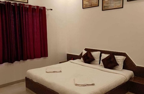 Medha Villa | Emerald Villa
