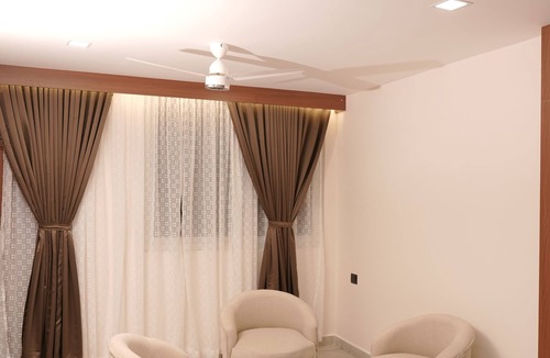 Pala Hotel | Empire Suites