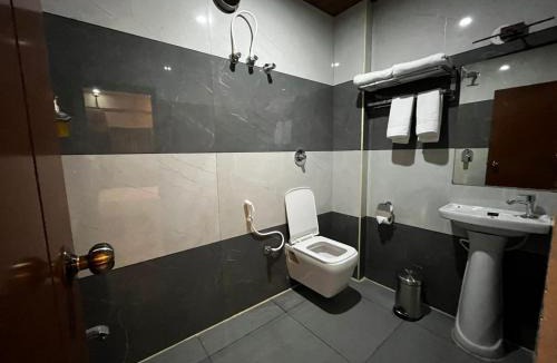 Devanahalli Hotel | Emporia comforts