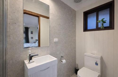 Korora House | Entire House - Korora Hideaway