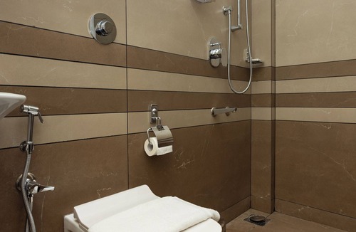 Nedumbassery Hotel | ESAA Airport Hotel
