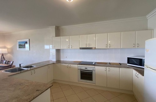Nambucca Heads Apartment | Estuary - Estuary - Chasing water views? TOP floor unit certainly delivers this & more!