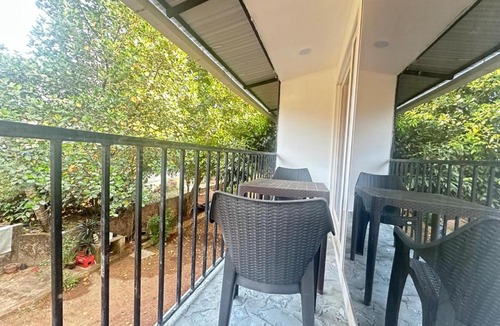 Ashvem Apartment | Eva Beach Side Room