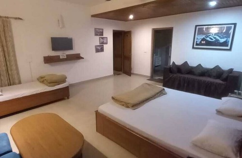 Smanora Range Hotel | Experto The Greens