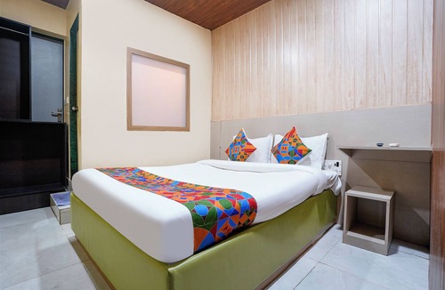 Chandivali Hotel | Fabexpress Bala Residency