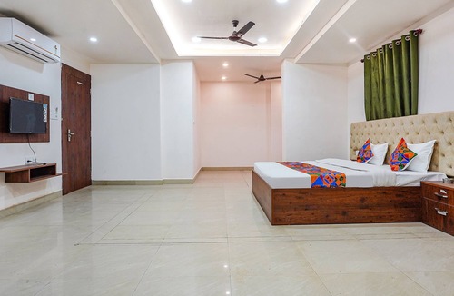 Kolar Road Hotel | Fabexpress Green City