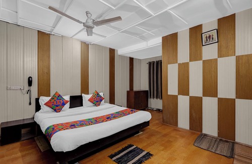 Ahmedabad Hotel | Fabhotel Aavkar