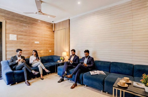Chembur East Hotel | Fabhotel Abrol Suites