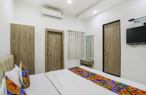 Aurangabad Hotel | FabHotel Angeethi