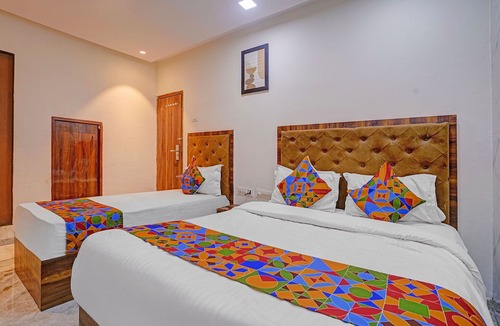 Kurla West Hotel | Fabhotel Beverly Plaza