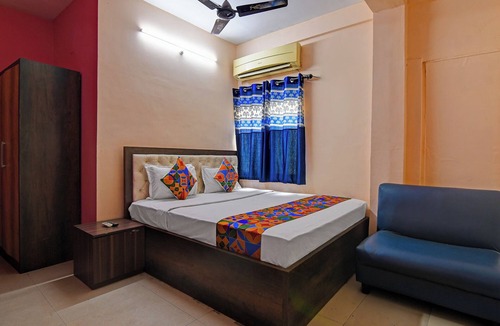 Kolkata Hotel | Fabhotel Binayak Inn