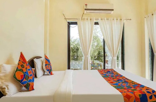 Medha Hotel | FabHotel Chinar Residency