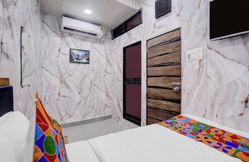 Sakinaka Hotel | Fabhotel Comfort Zone