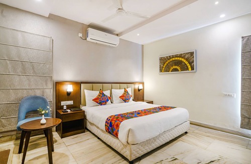 Vijayawada Hotel | FabHotel D Dev