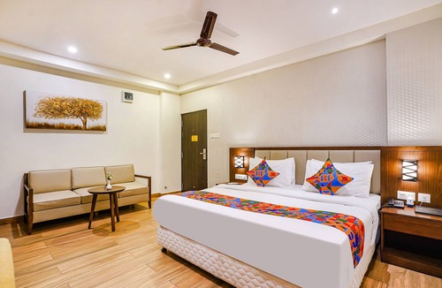 Vijayawada Hotel | FabHotel D Dev