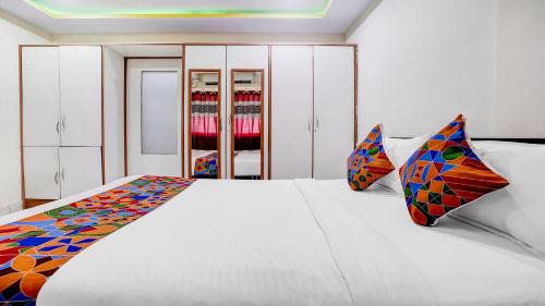 Marol Hotel | FabHotel Dream Palace