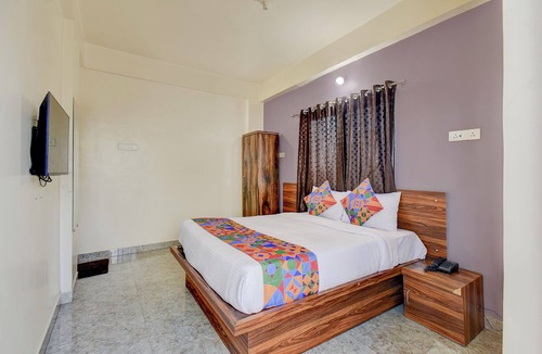 Pune Hotel | Fabhotel Dream Sky