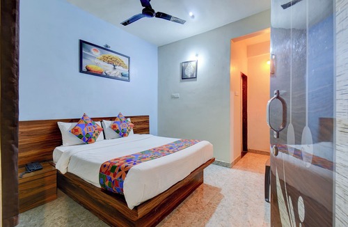 Pune Hotel | Fabhotel Dream Sky