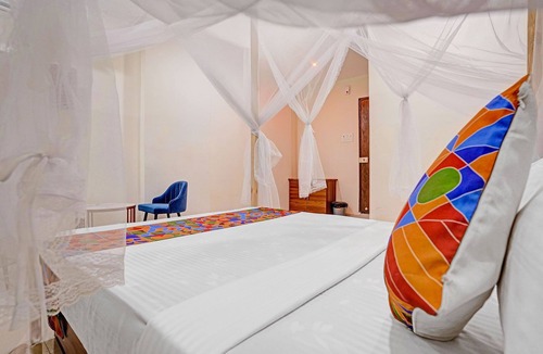Bandra West Hotel | Fabhotel Elegance Inn