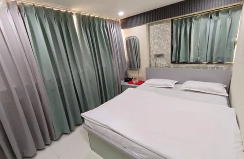 Nashik Hotel | Fabhotel Family Katta Nx