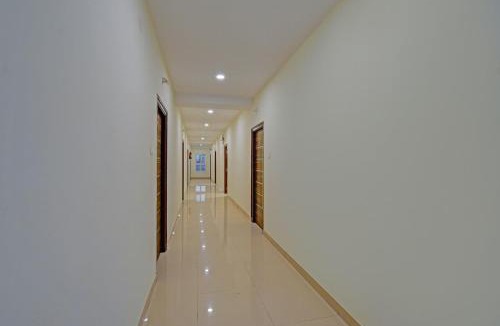 Serilingampally Hotel | FabHotel GG Stays