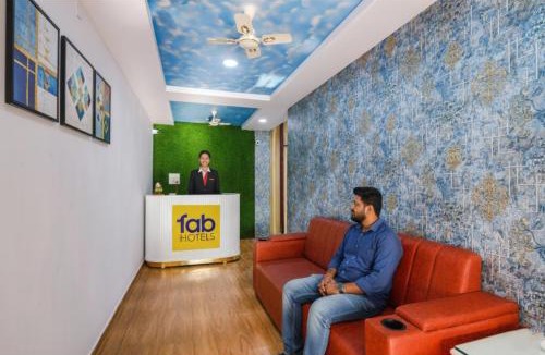 Hyderabad Hotel | FabHotel Grand Broholic - Nr Hitech City