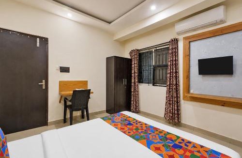Madiwala Hotel | FabHotel Green City Comforts - Madiwala