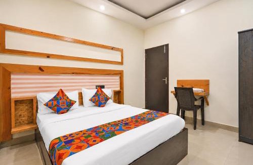 Madiwala Hotel | FabHotel Green City Comforts - Madiwala