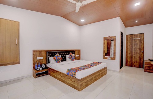 Mahabaleshwar Hotel | Fabhotel Green Crystal