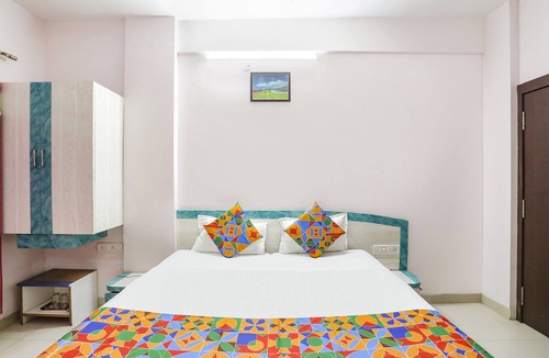 Dindori Hotel | Fabhotel Green Valley I