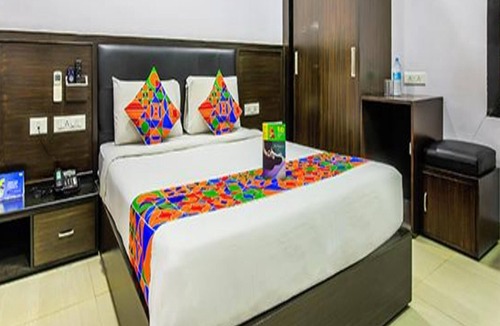 Begumpet Hotel | Fabhotel Hill View Hyd