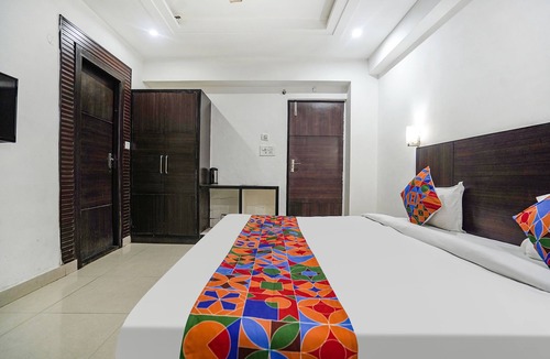 Taj Ganj Hotel | Fabhotel Idea Inn
