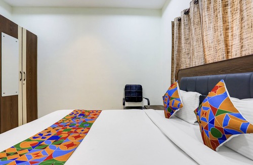 Raipur Hotel | FabHotel Johar Inn