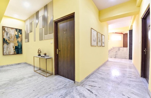 Jagatpura Hotel | FabHotel Kirara - Nr Jaipur International Airport