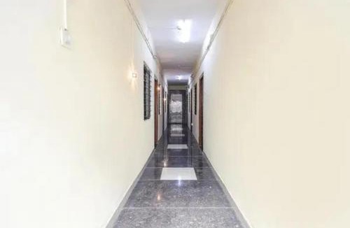 Phase 1 Hotel | FabHotel Krishna Inn