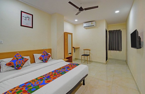 Habsiguda Hotel | Fabhotel La Vista Inn Grand