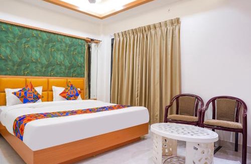 Bhopal Hotel | FabHotel Lotus Blue