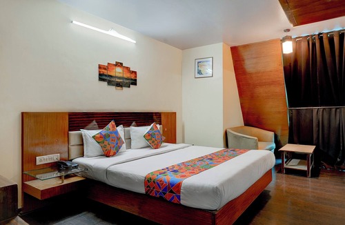 Bengaluru Hotel | Fabhotel Madhura Residency