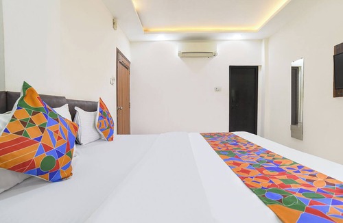 Rau Hotel | FabHotel Manjulam Regency, Rajendra Nagar