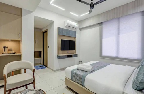 Kalol Hotel | Fabhotel Mh Grand