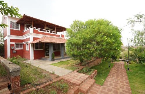 Tasgaon Hotel | FabHotel Nakshtra Resort