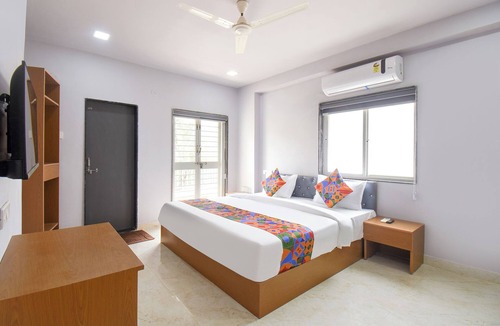 Hadapsar Hotel | Fabhotel Ojas Inn