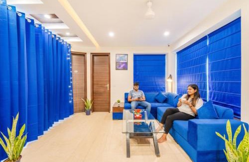 Sushant Lok Hotel | FabHotel Oyster Villa - Nr Paras Hospitals Sushant Lok 1